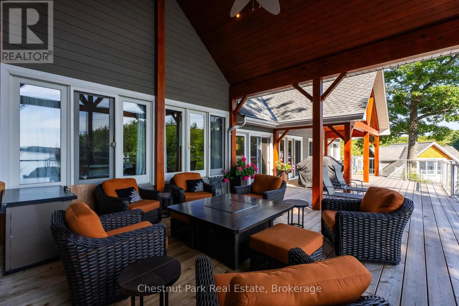 7 - 1092 SCARCLIFFE ROAD, #7