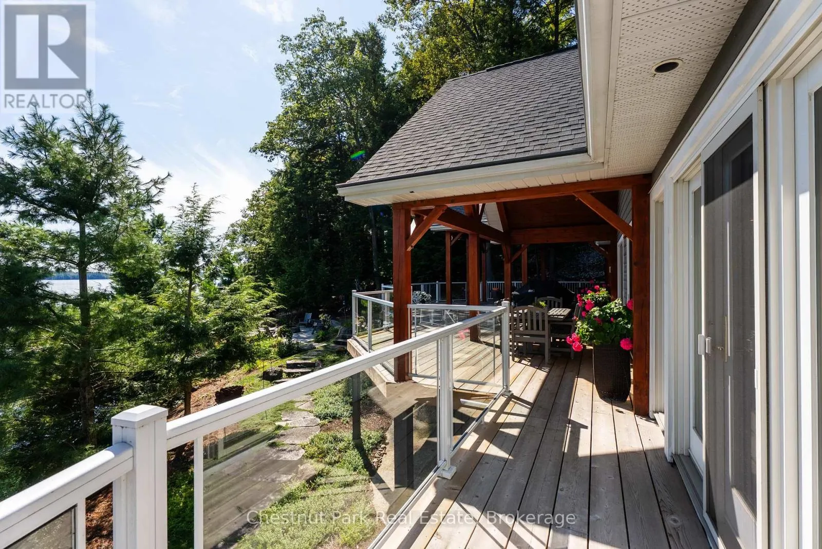 7 - 1092 SCARCLIFFE ROAD, #7