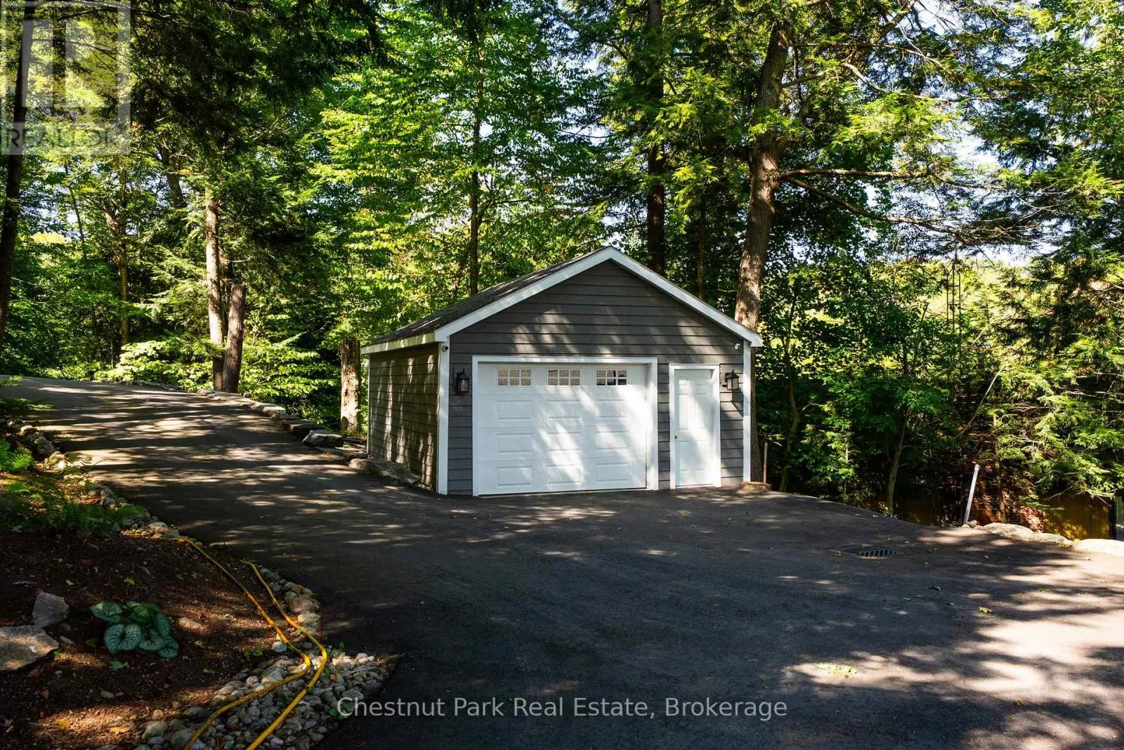 7 - 1092 SCARCLIFFE ROAD, #7