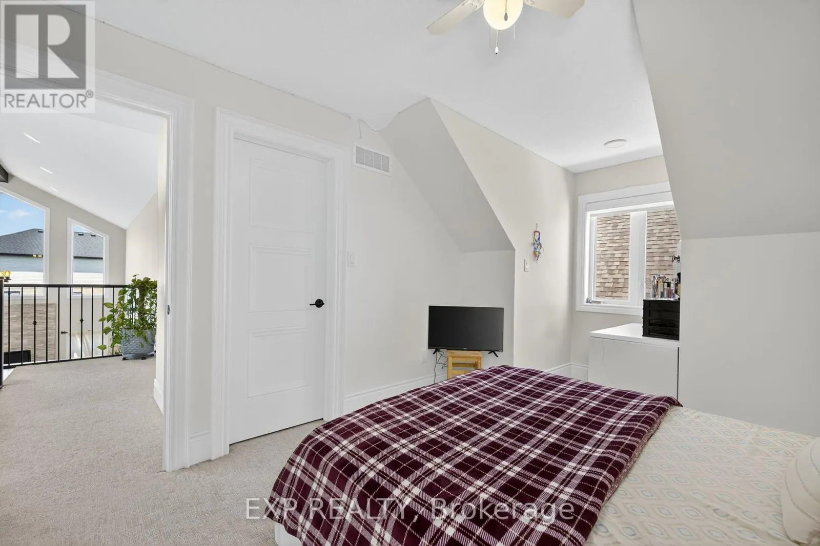 116 SPENCER AVENUE