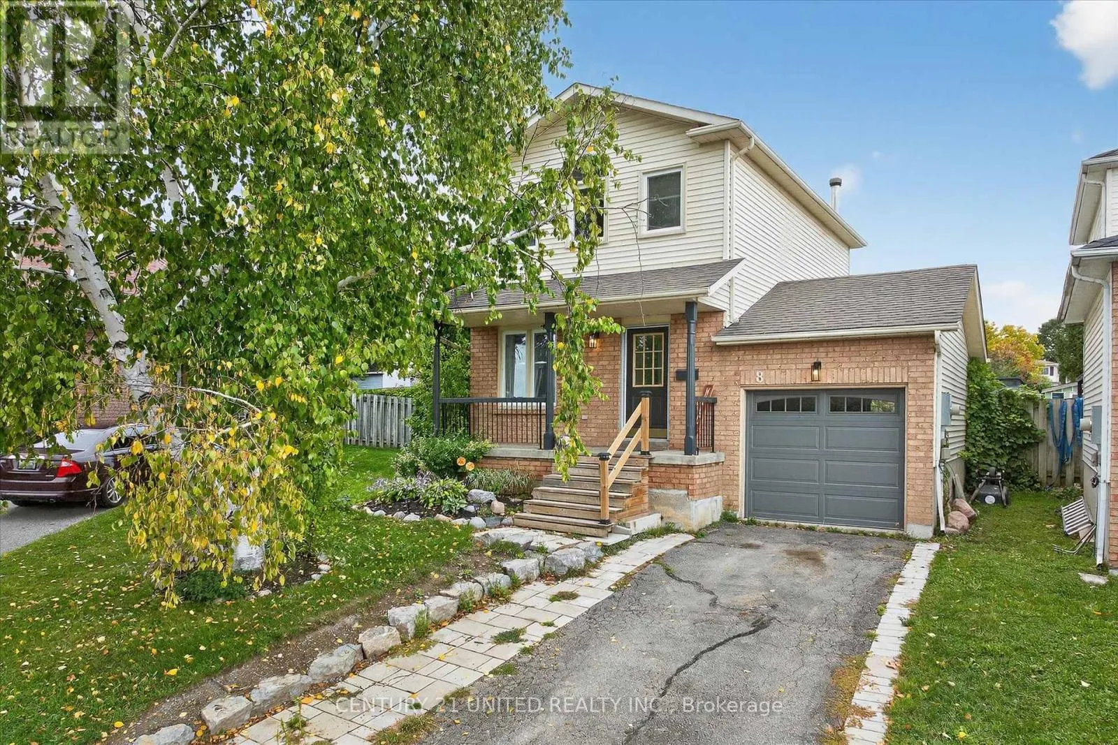 8 CHALK COURT