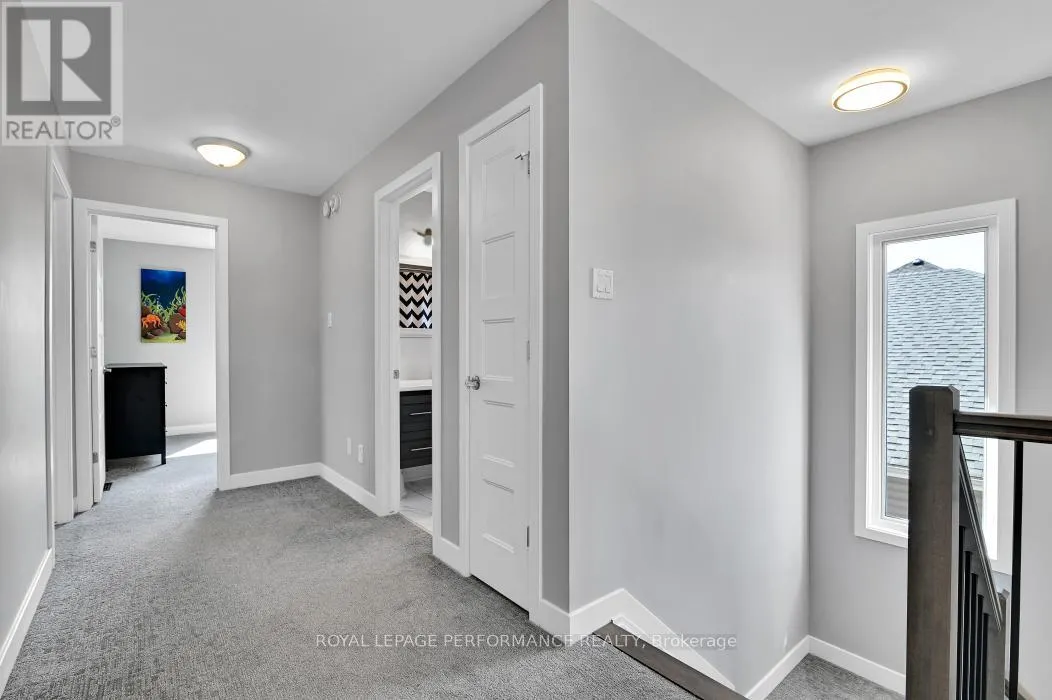 9 DUNE STREET