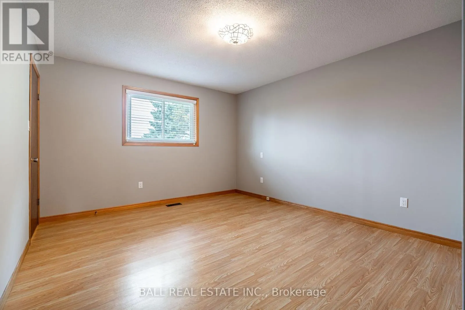 40 MADILL CRESCENT