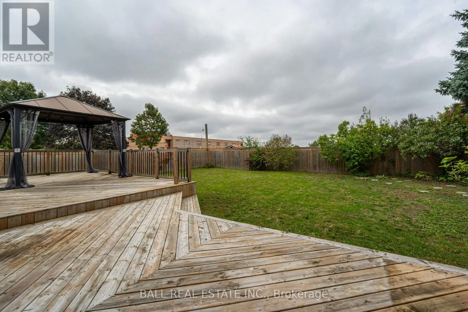 40 MADILL CRESCENT