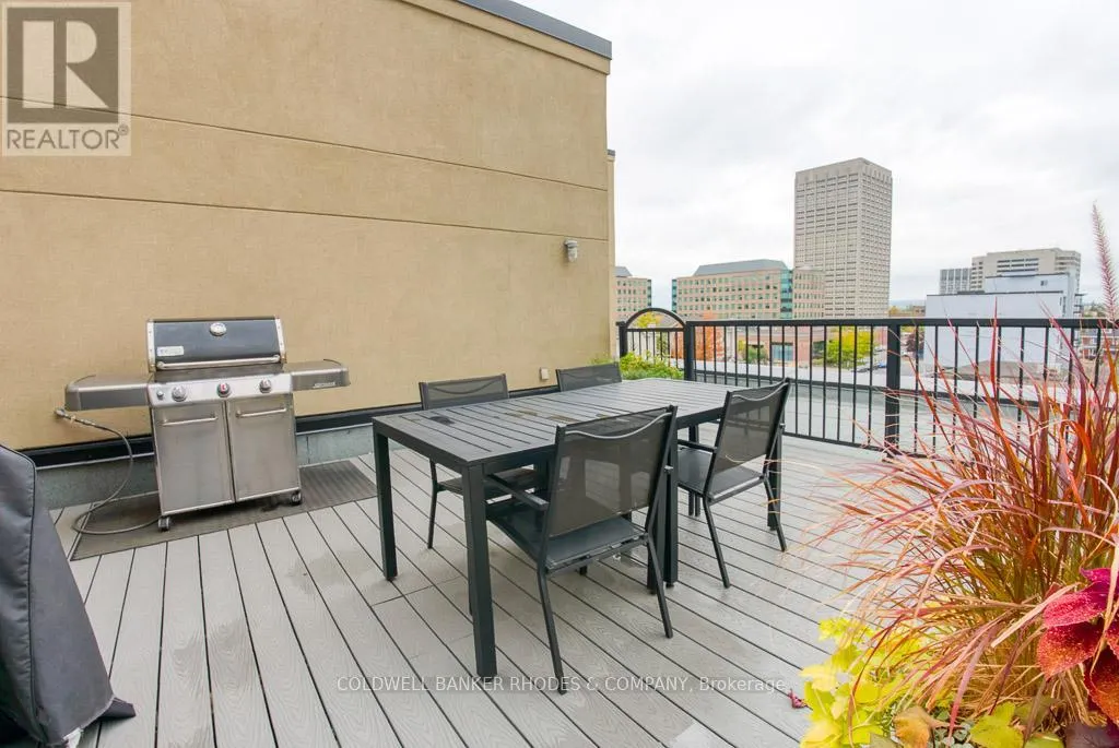 405 - 320 PARKDALE AVENUE