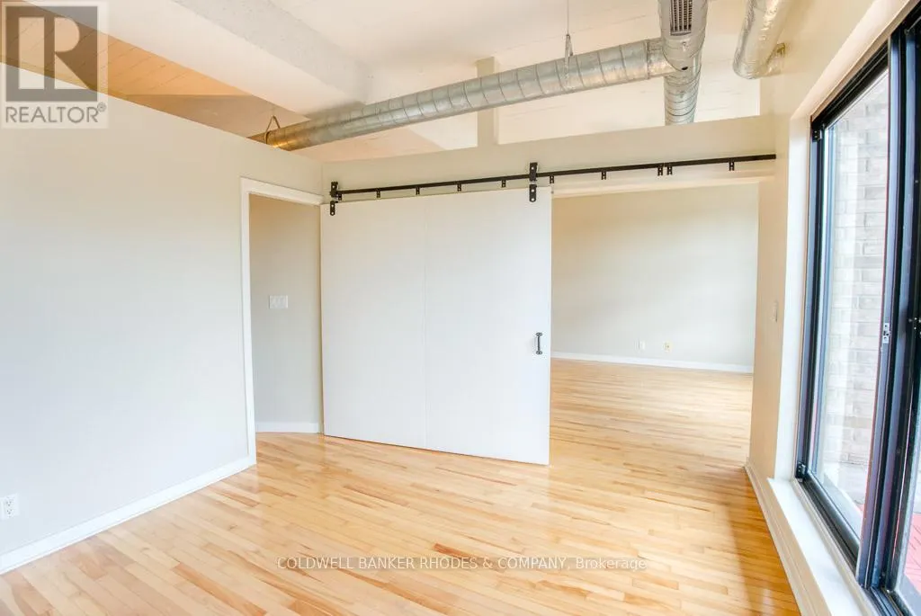 405 - 320 PARKDALE AVENUE