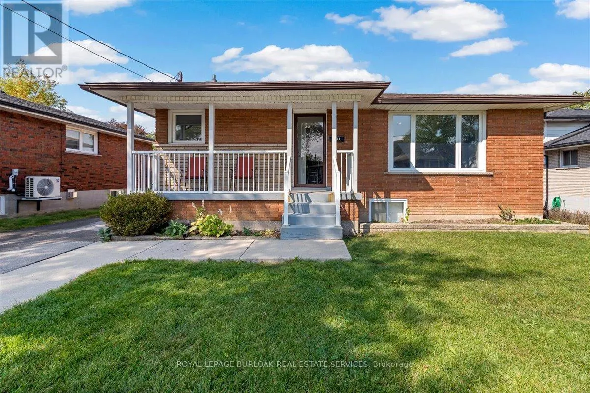 MAIN - 161 HOOVER CRESCENT