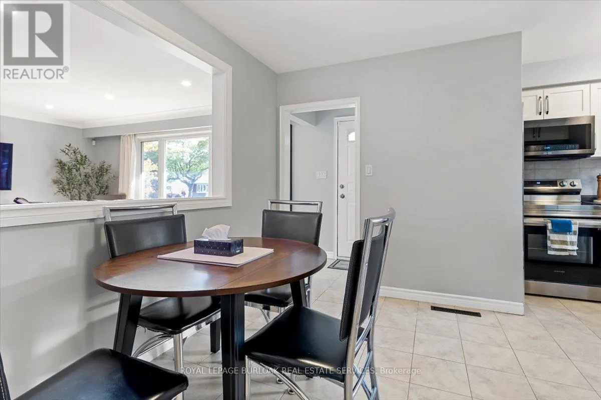 MAIN - 161 HOOVER CRESCENT