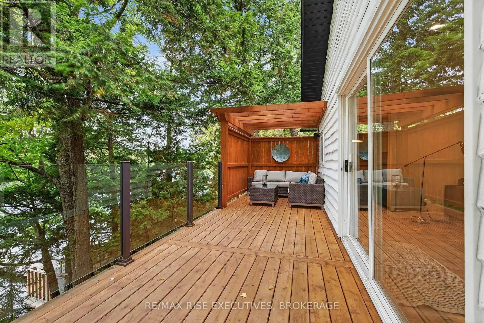 973 FOSTER BAY LANE