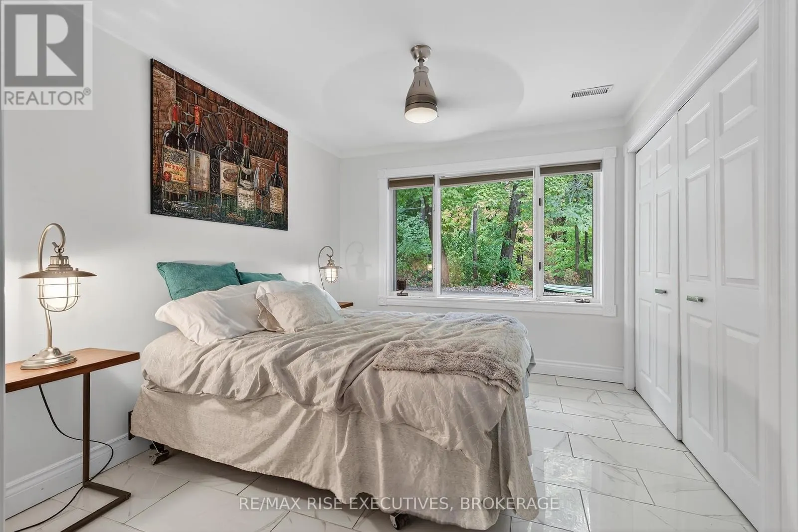 973 FOSTER BAY LANE