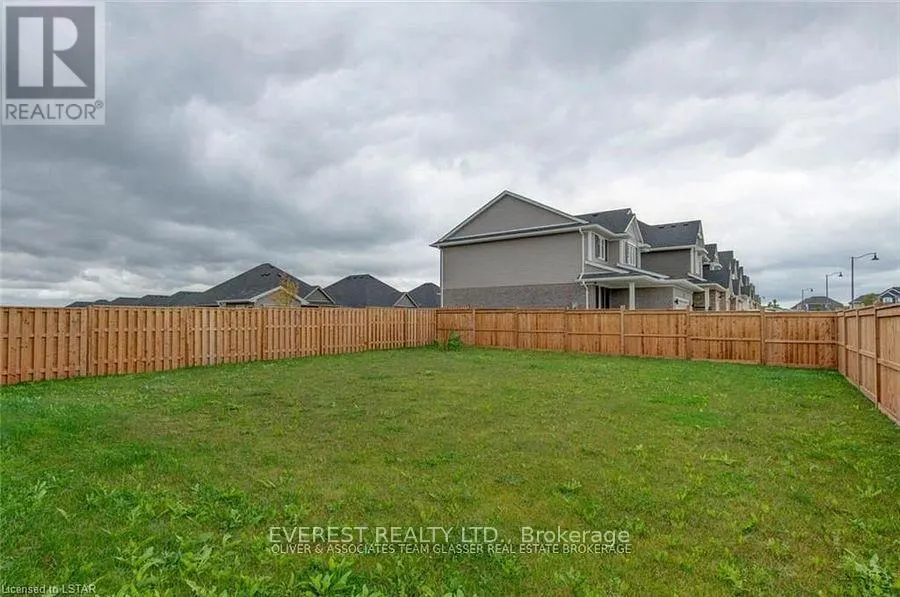 1 MELROSE COURT