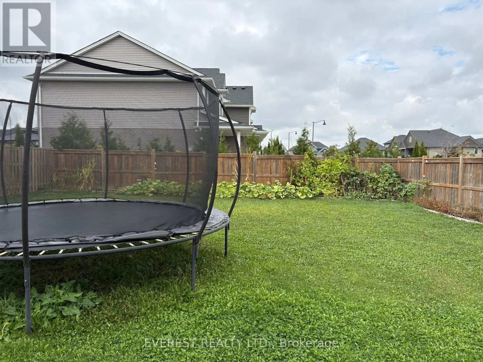 1 MELROSE COURT