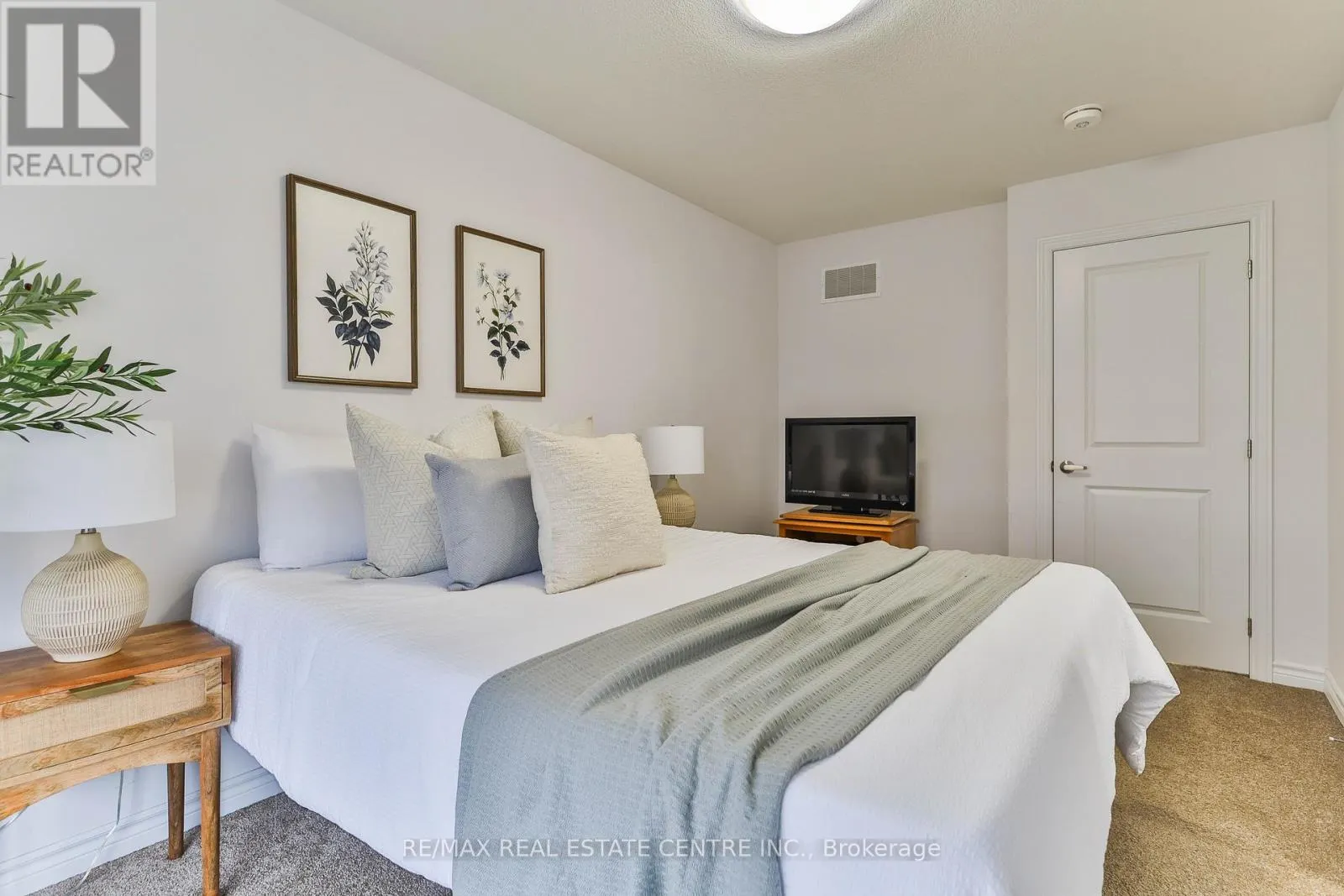 35 - 461 BLACKBURN DRIVE