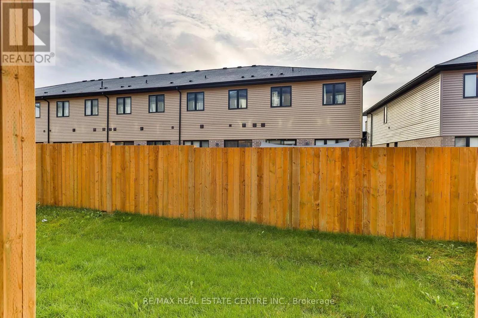 35 - 461 BLACKBURN DRIVE