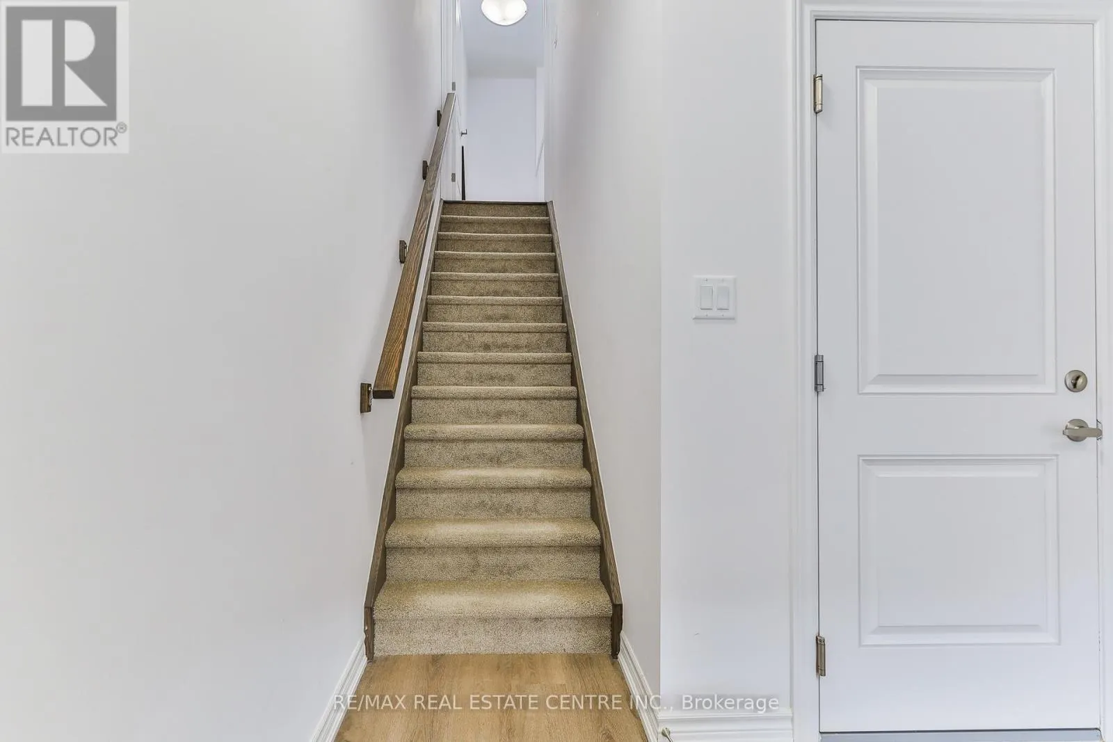 35 - 461 BLACKBURN DRIVE