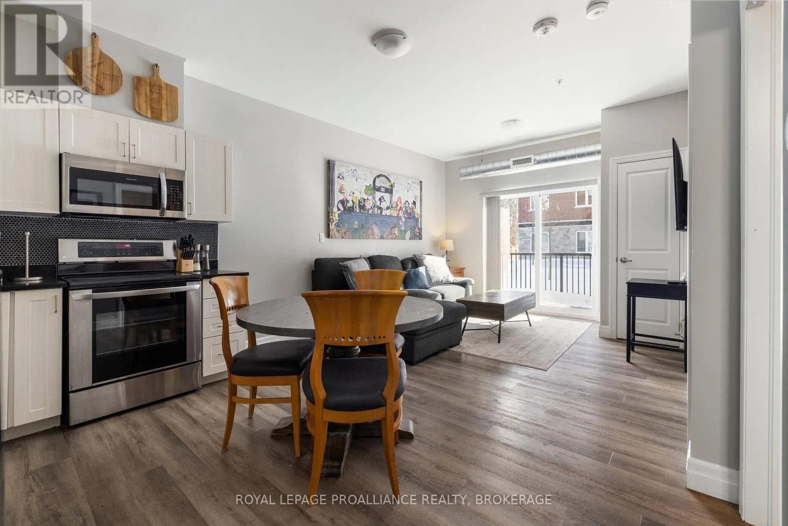 113 - 501 FRONTENAC STREET, #113