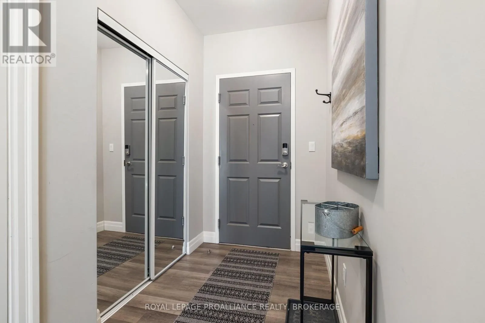 113 - 501 FRONTENAC STREET, #113