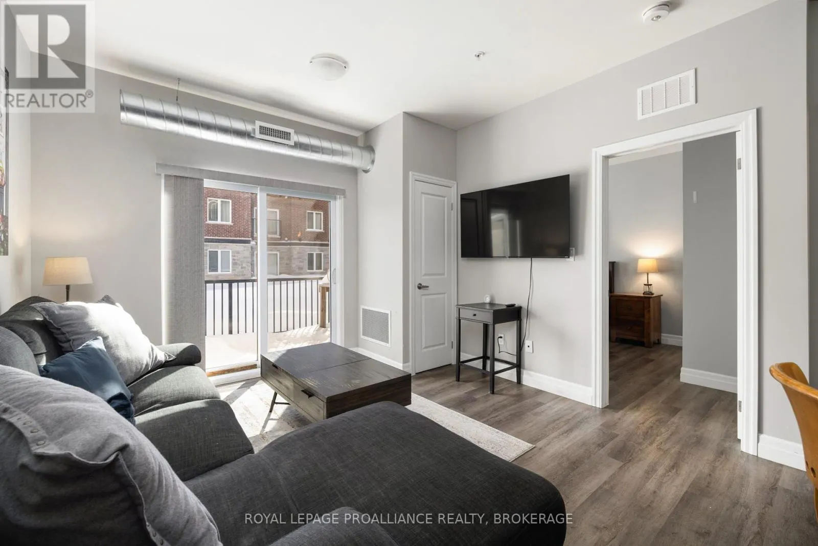 113 - 501 FRONTENAC STREET, #113