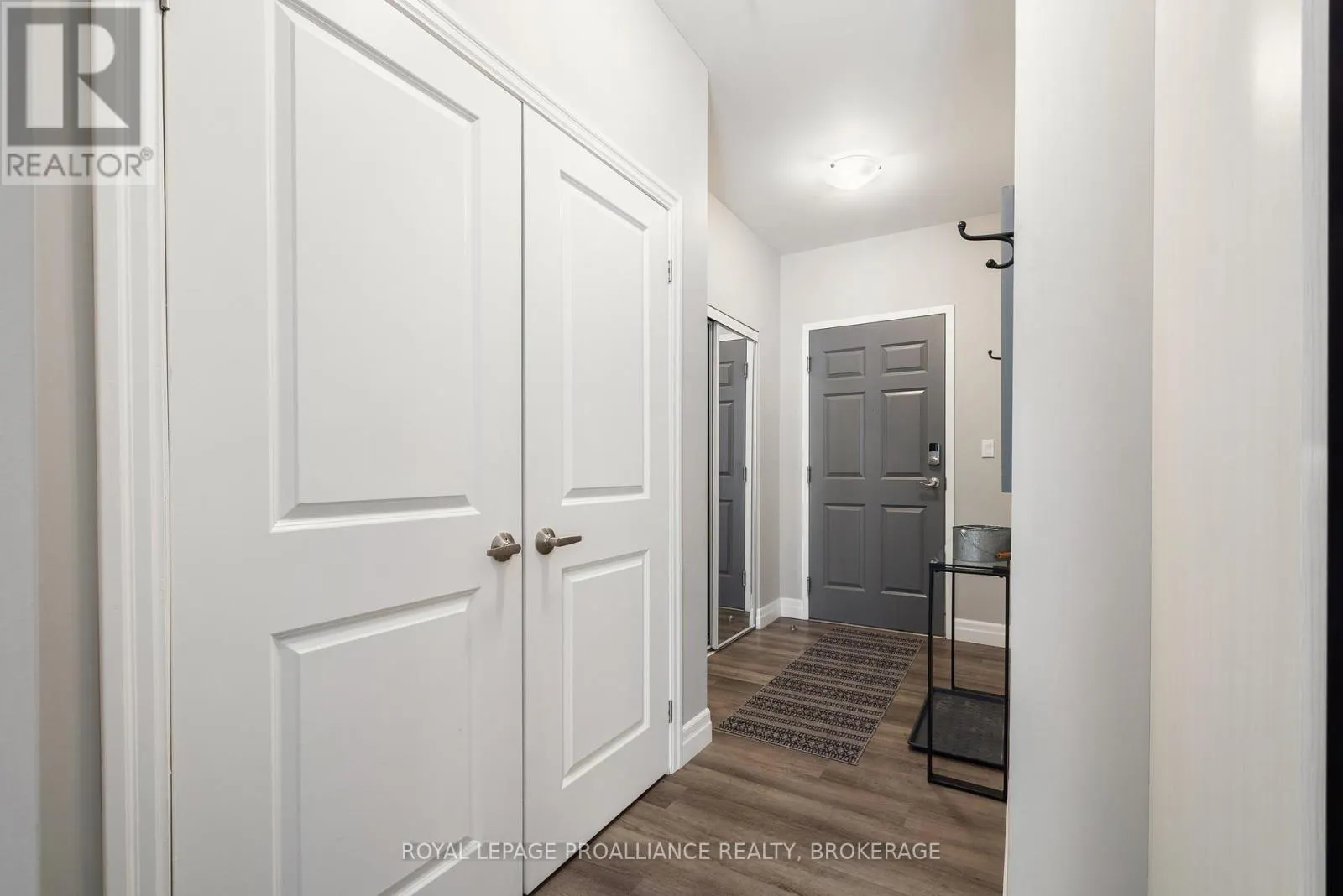 113 - 501 FRONTENAC STREET, #113