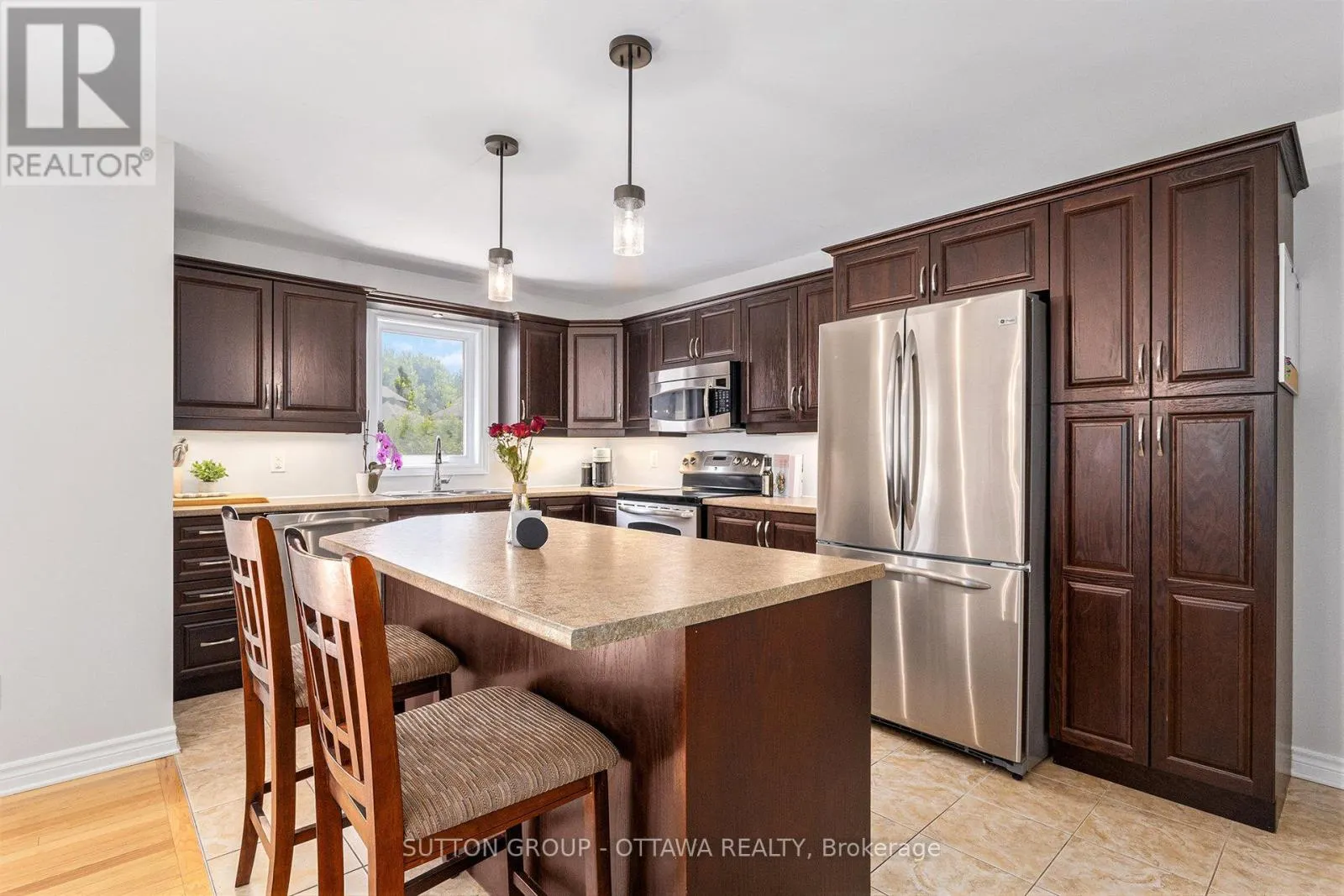 56 HONORE CRESCENT