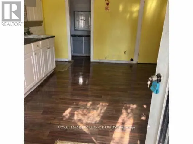 27 WATER STREET W