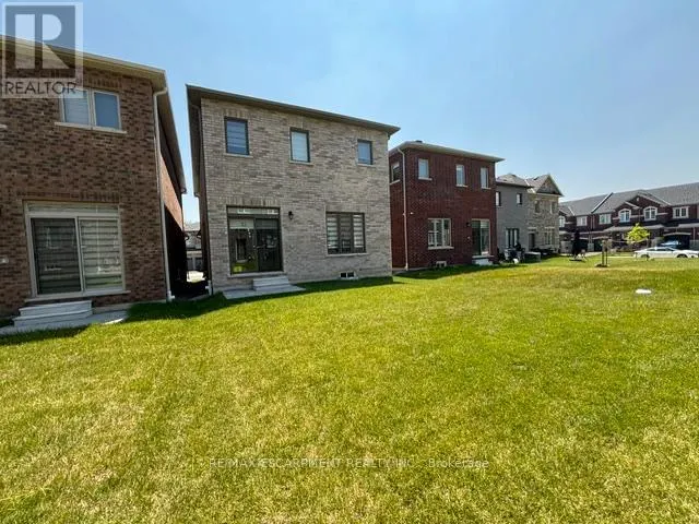47 BLOOMFIELD CRESCENT