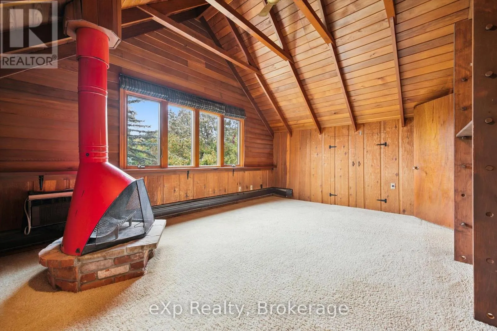 32 GLENHOLM DRIVE