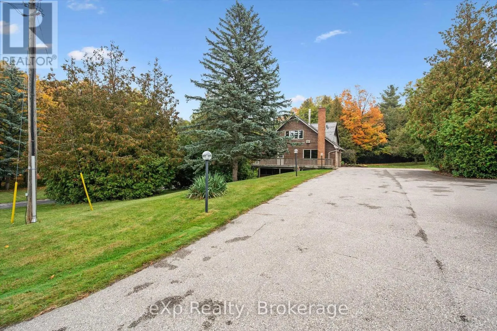 32 GLENHOLM DRIVE