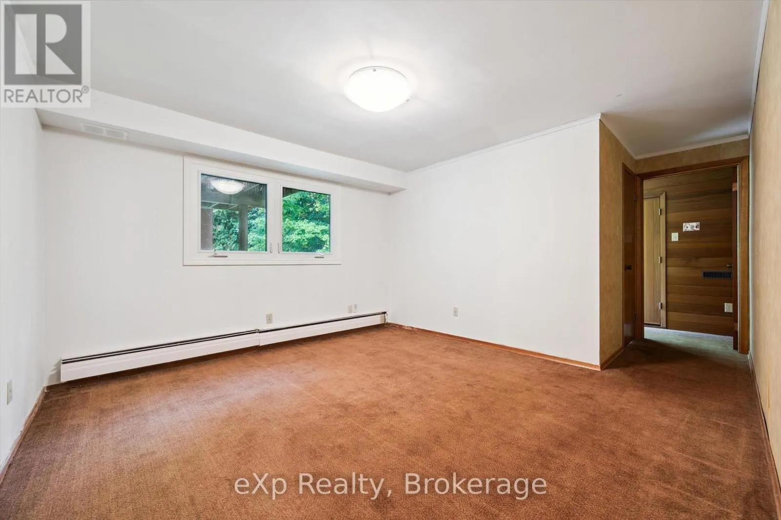 32 GLENHOLM DRIVE