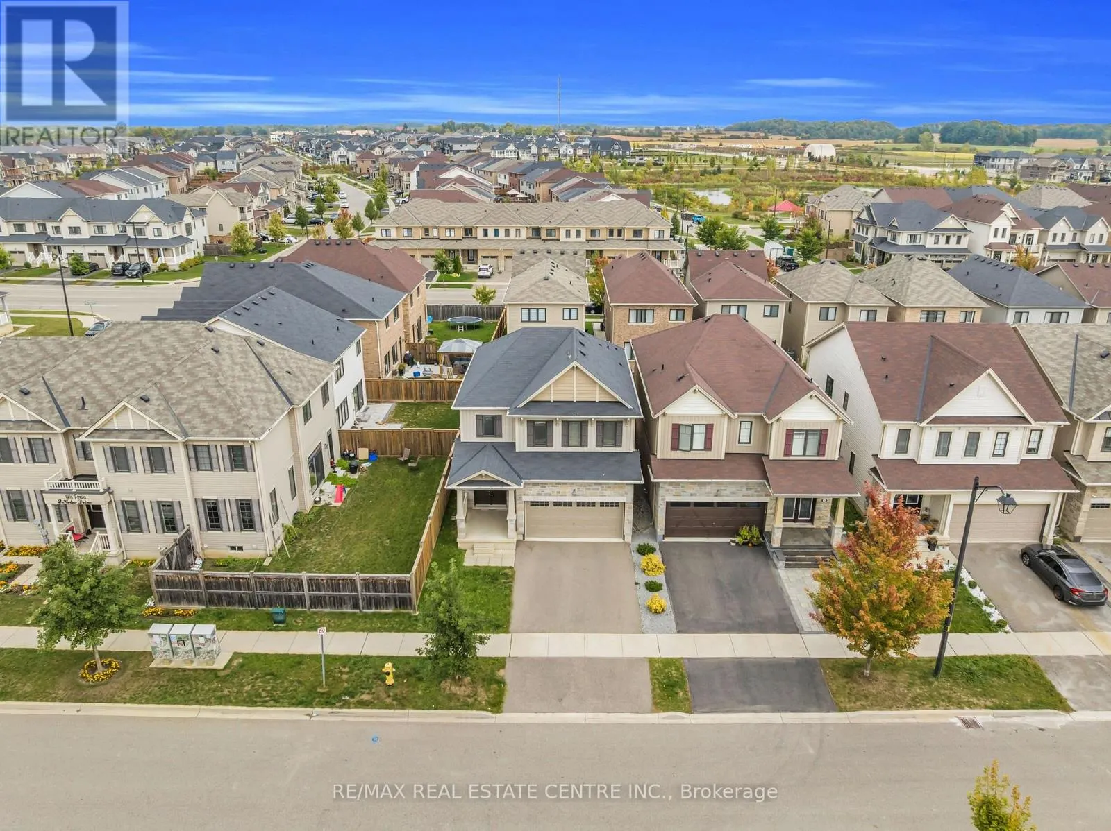 54 LARRY CRESCENT