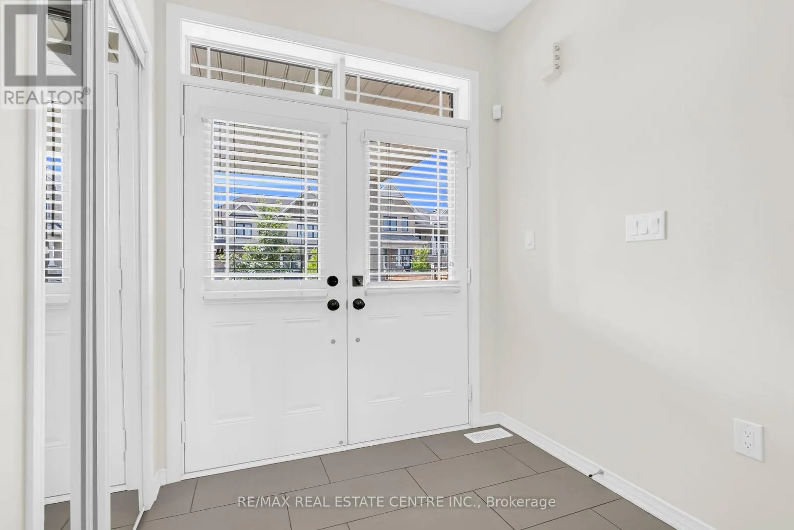 54 LARRY CRESCENT