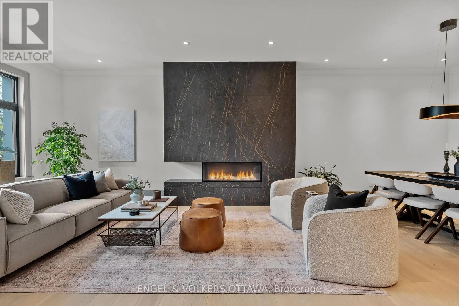 37 CLARENDON AVENUE