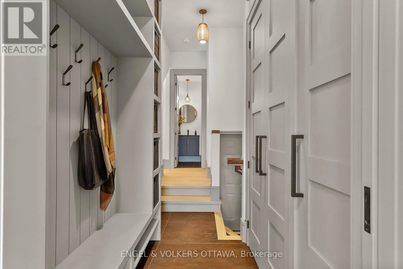 37 CLARENDON AVENUE