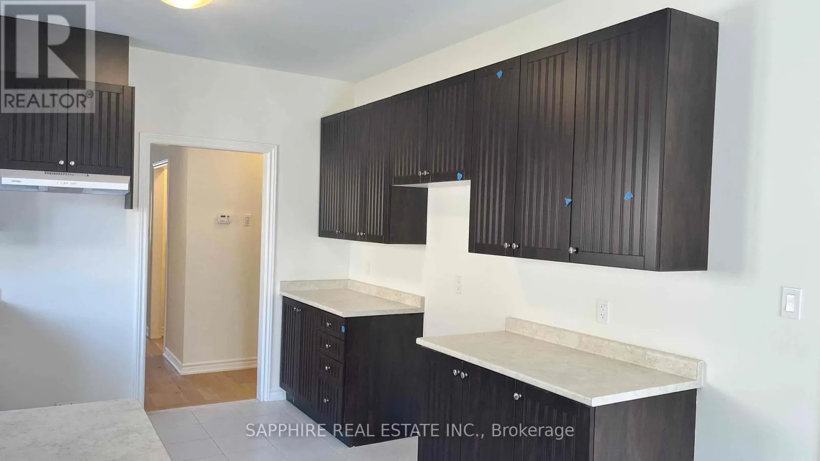 25 HUNTSWORTH AVENUE