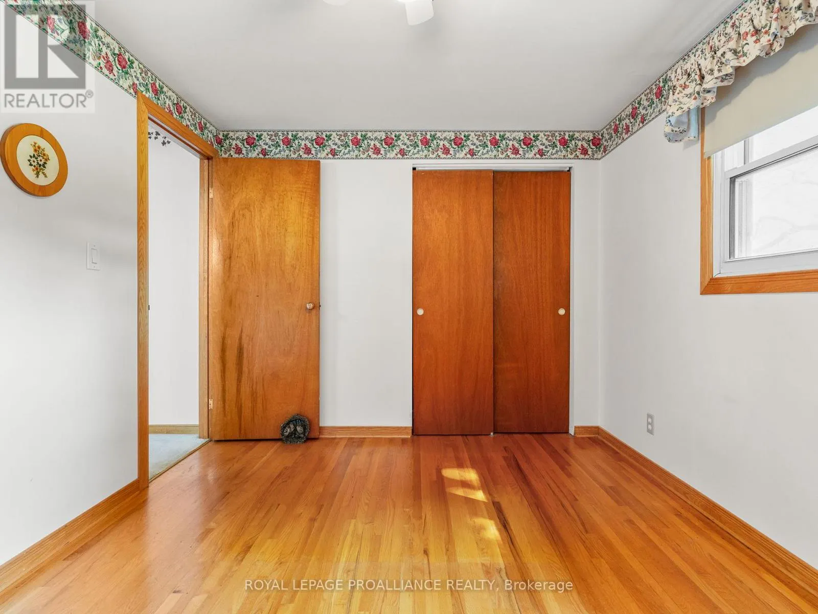 529 CARLISLE STREET