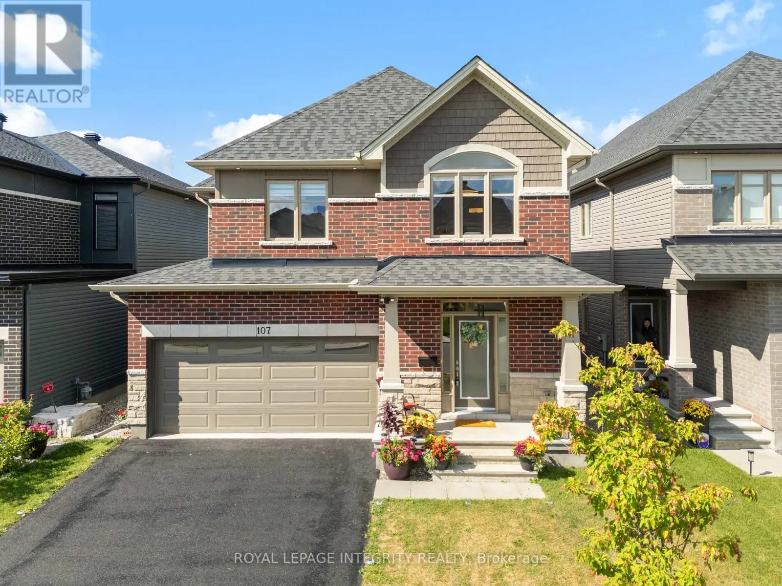 107 HEIRLOOM STREET