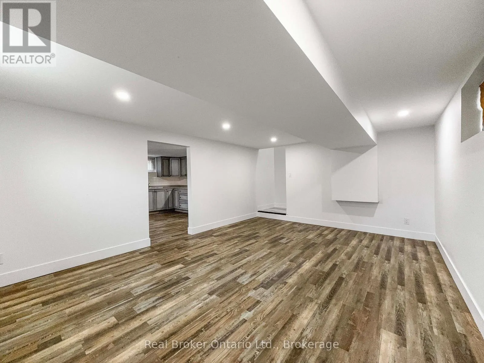 14 ANSON AVENUE