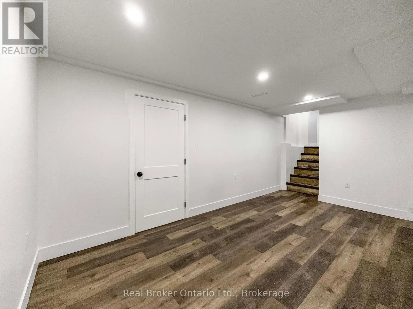 14 ANSON AVENUE