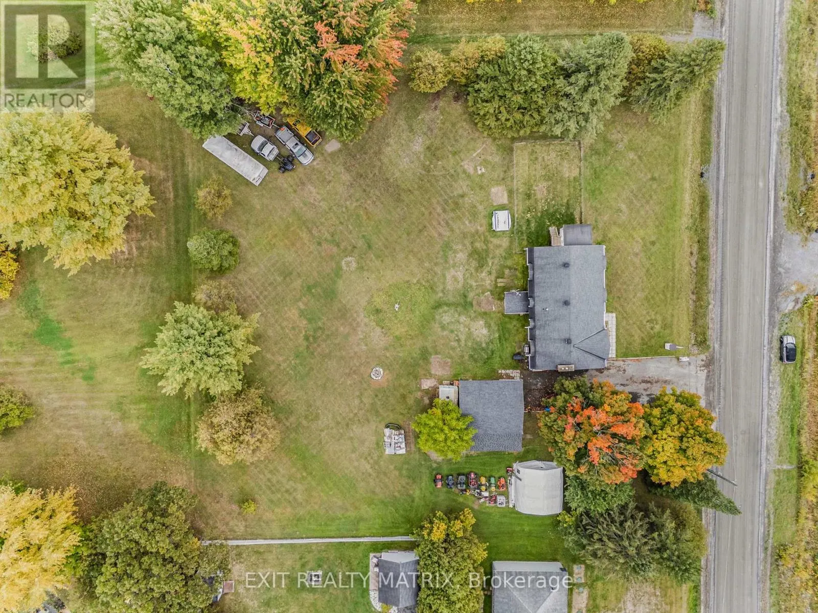 1895 CLARK ROAD