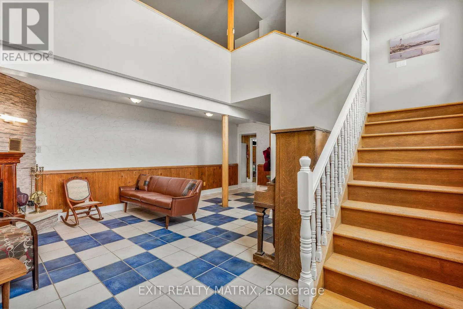 1895 CLARK ROAD