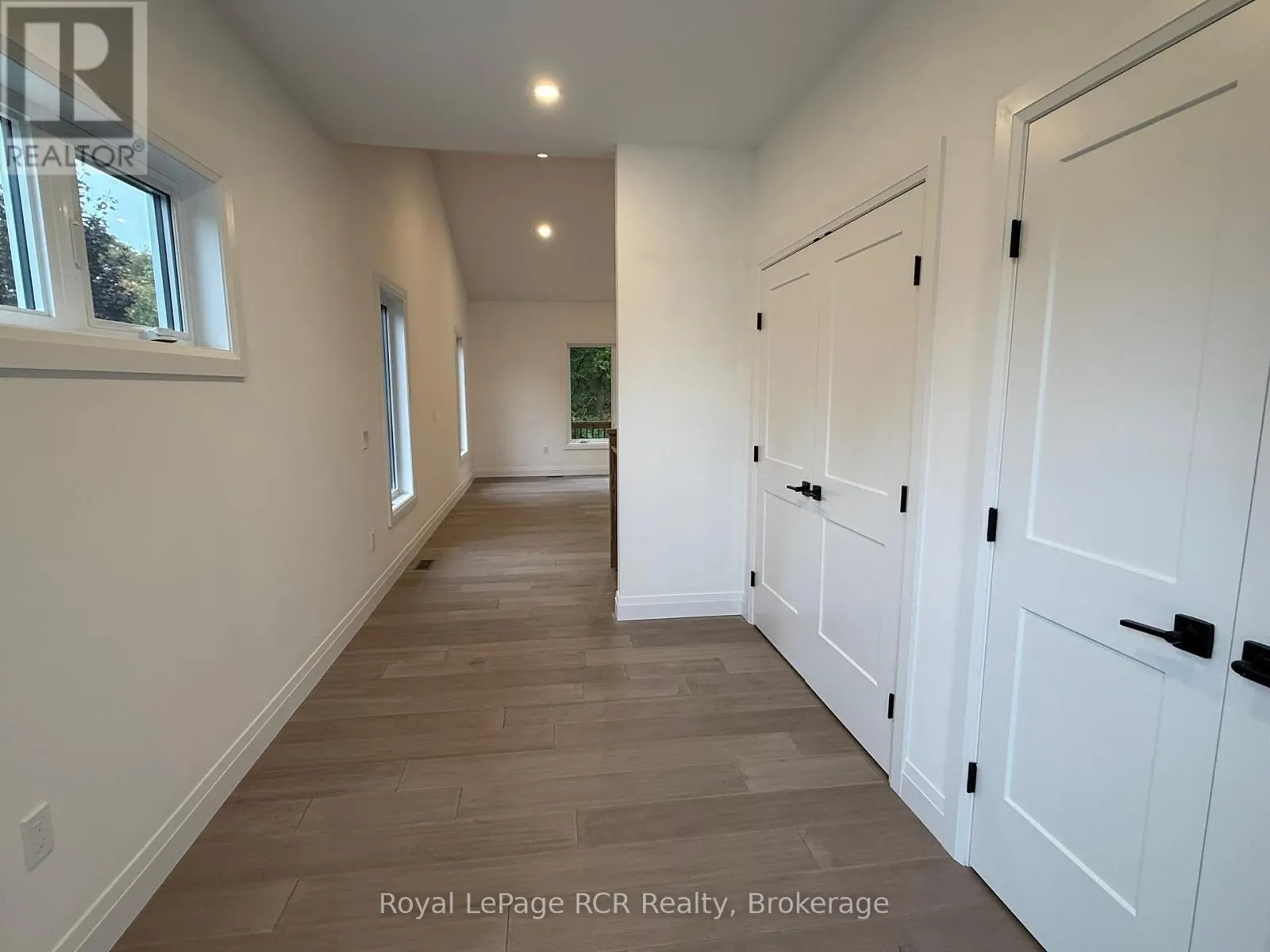 170 ELGIN ST