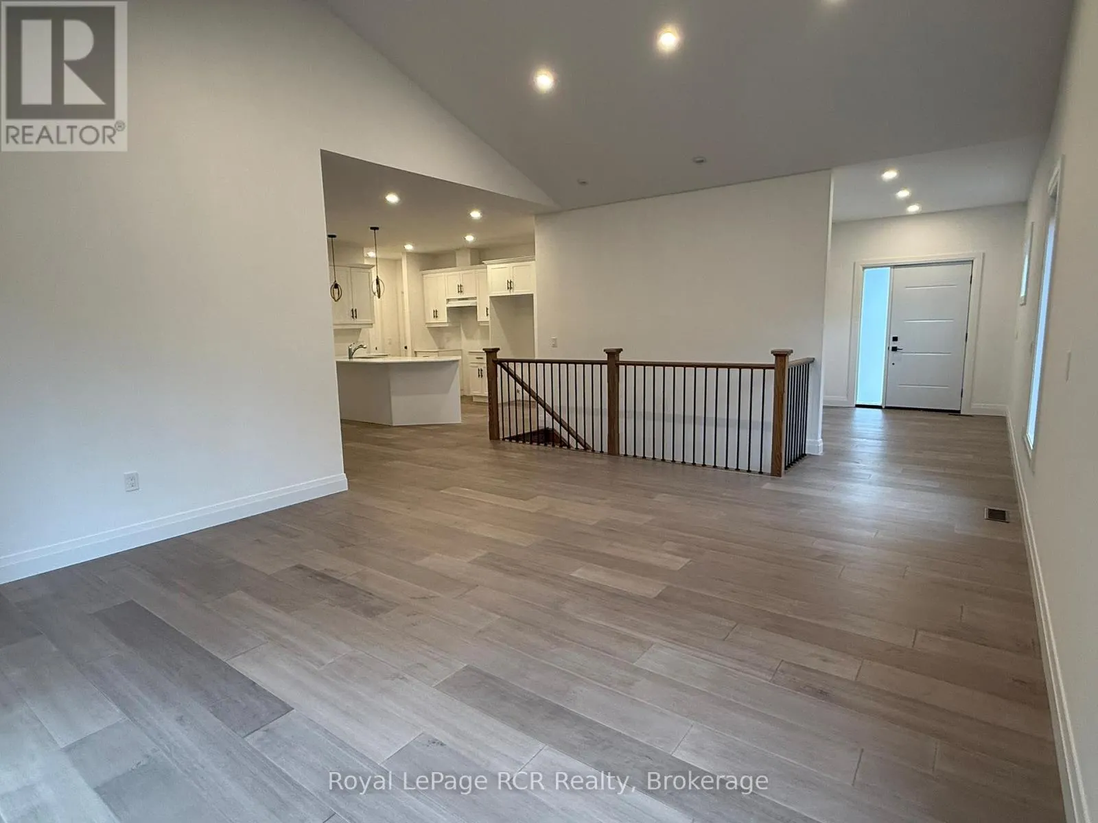 170 ELGIN ST