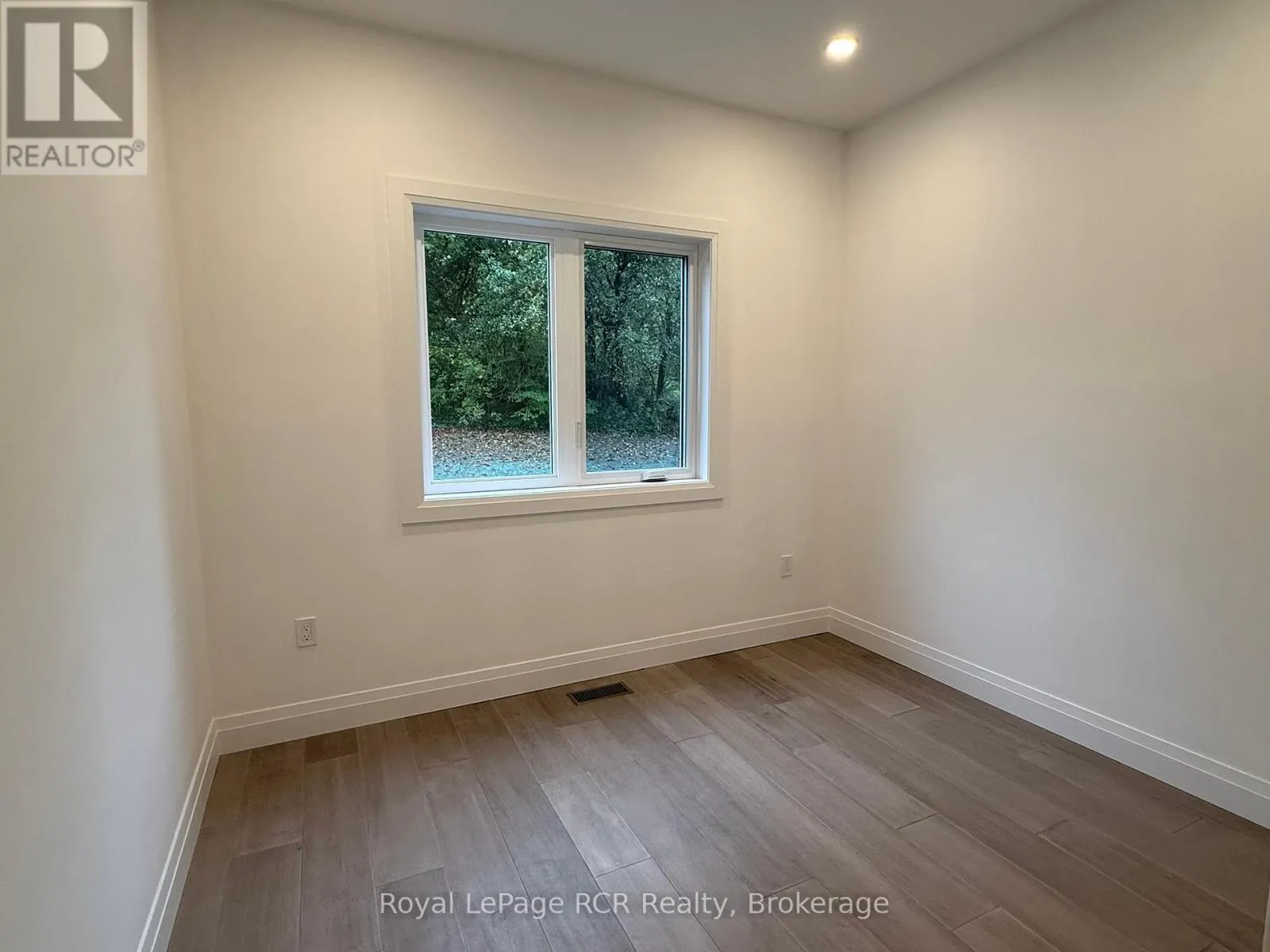 170 ELGIN ST