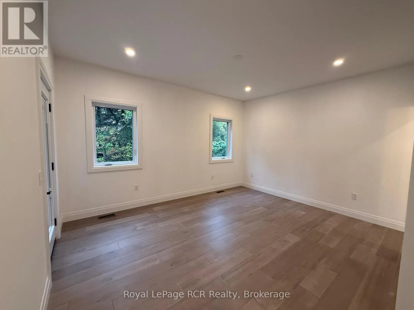 170 ELGIN ST
