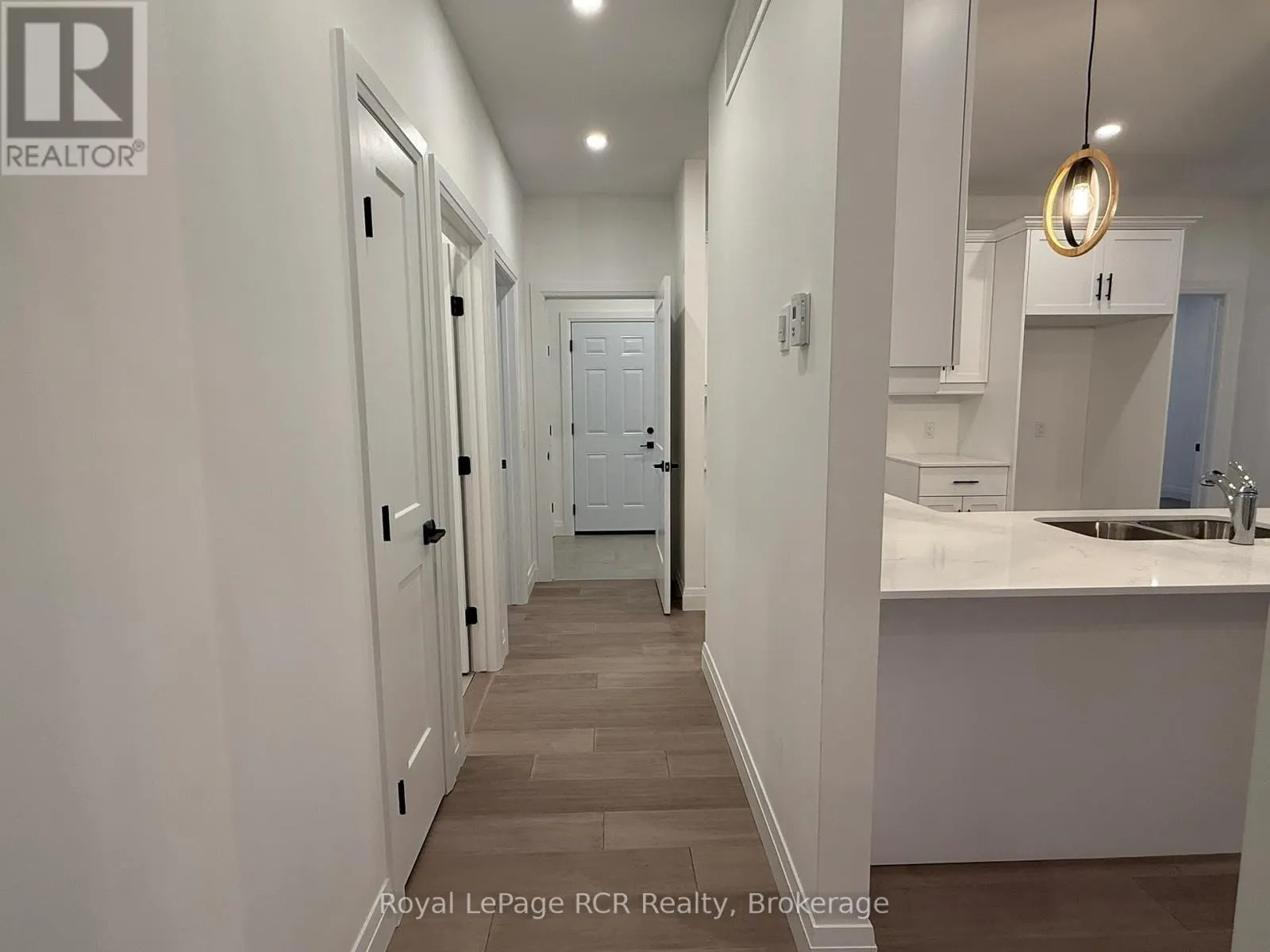 170 ELGIN ST