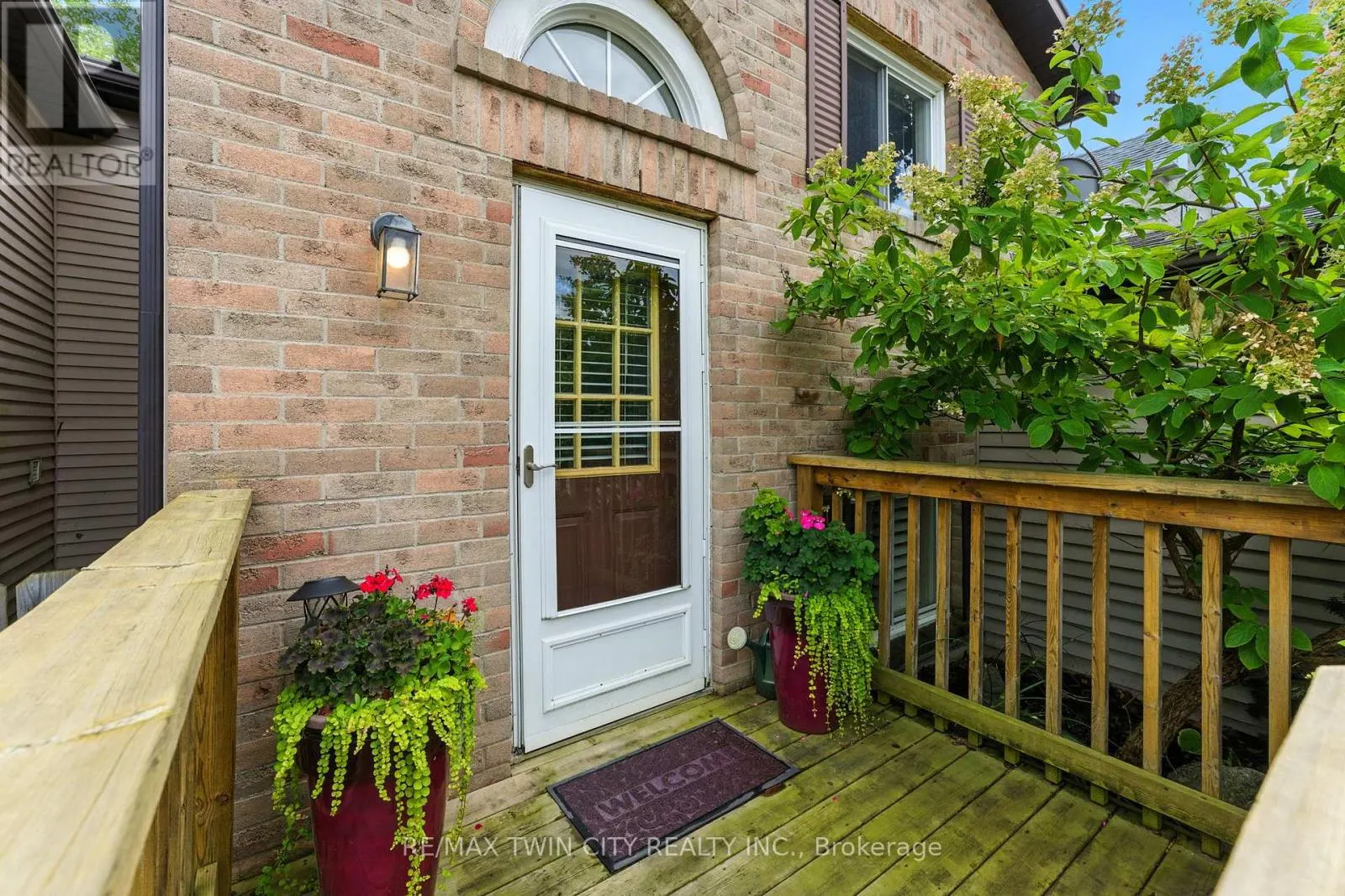 21 D'AUBIGNY ROAD