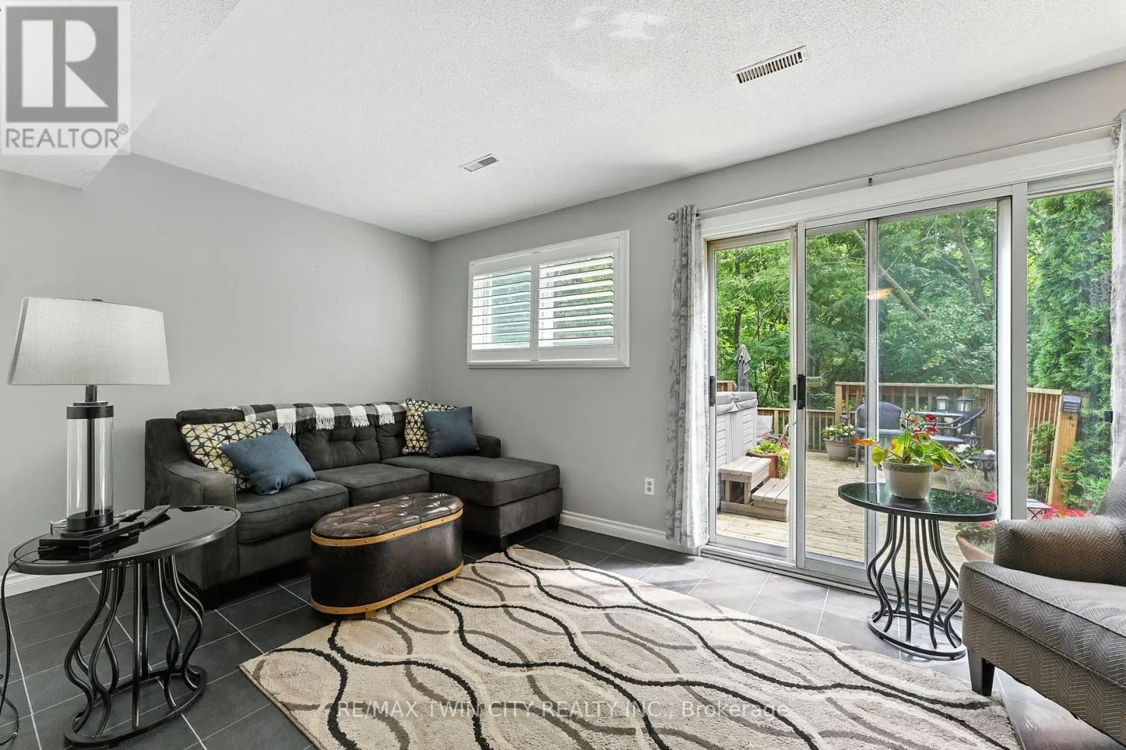 21 D'AUBIGNY ROAD