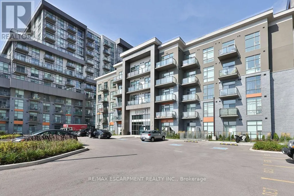 607 - 450 DUNDAS STREET E
