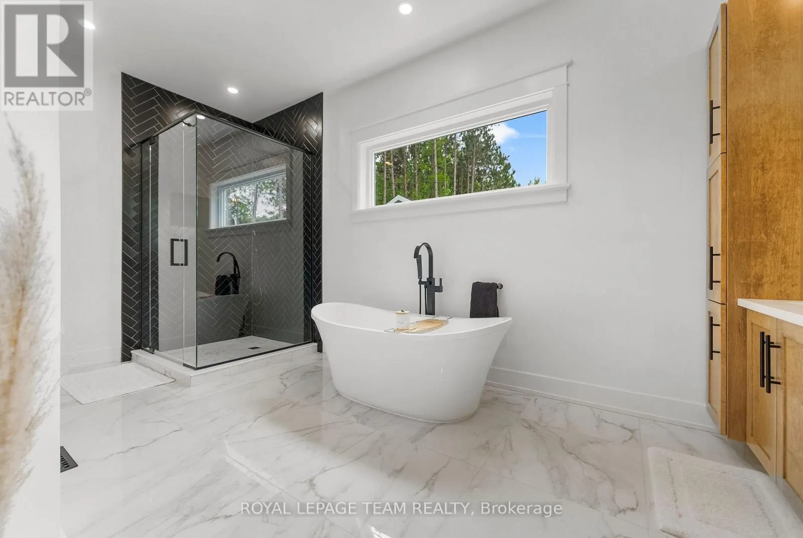 108 ROYAL TROON LANE