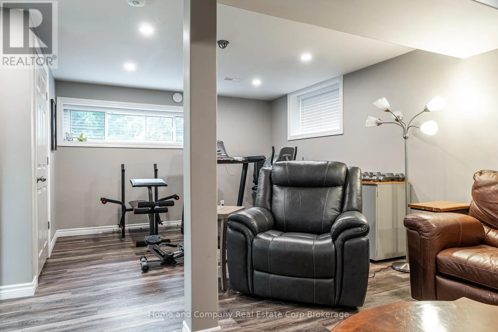 152 KEMP CRESCENT